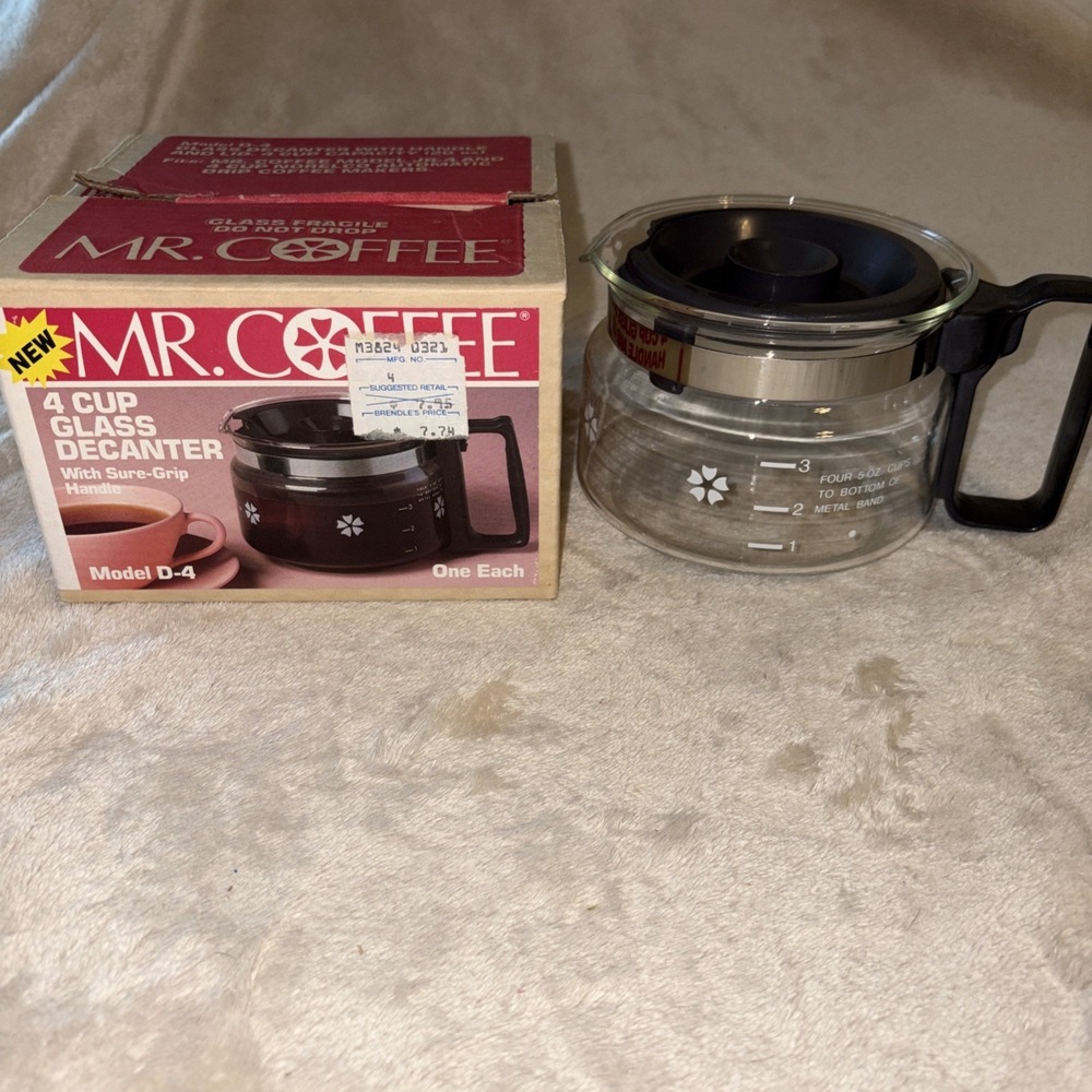 Mr. Coffee 4 Cup Glass Coffee Pot Decanter Model D4 Replacement Vintage New